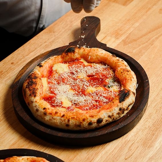 Roadhouse Pizzeria Labim Mall: New Menu, Ambience & Things to Order